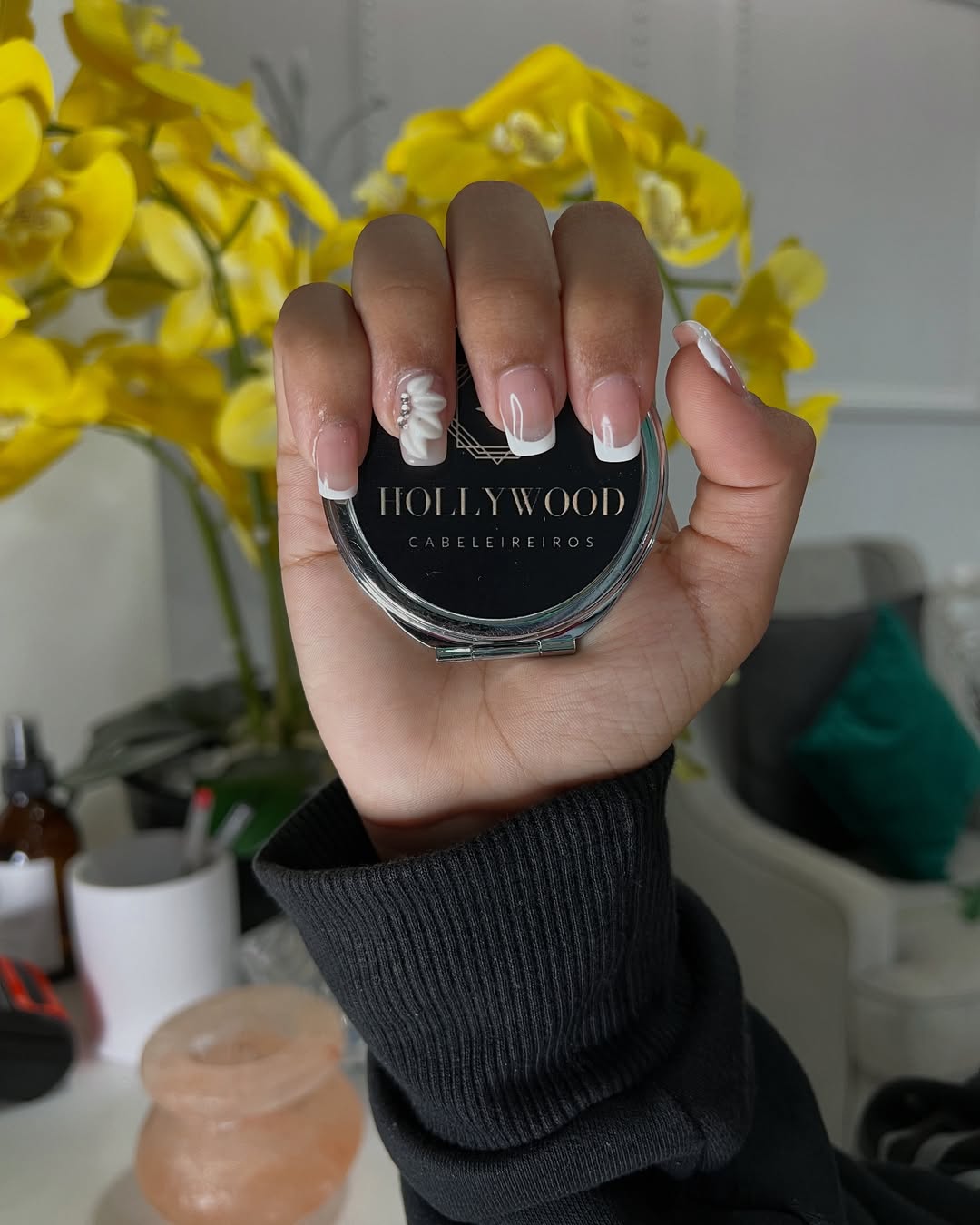 Manicure & Pedicure
