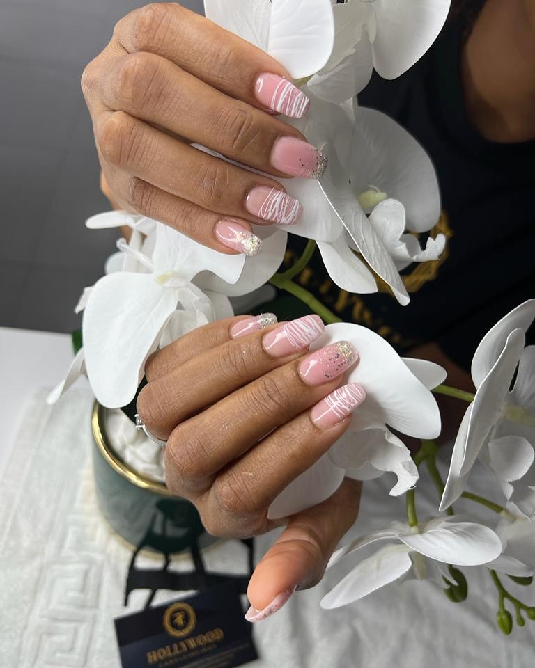 Manicure & Pedicure